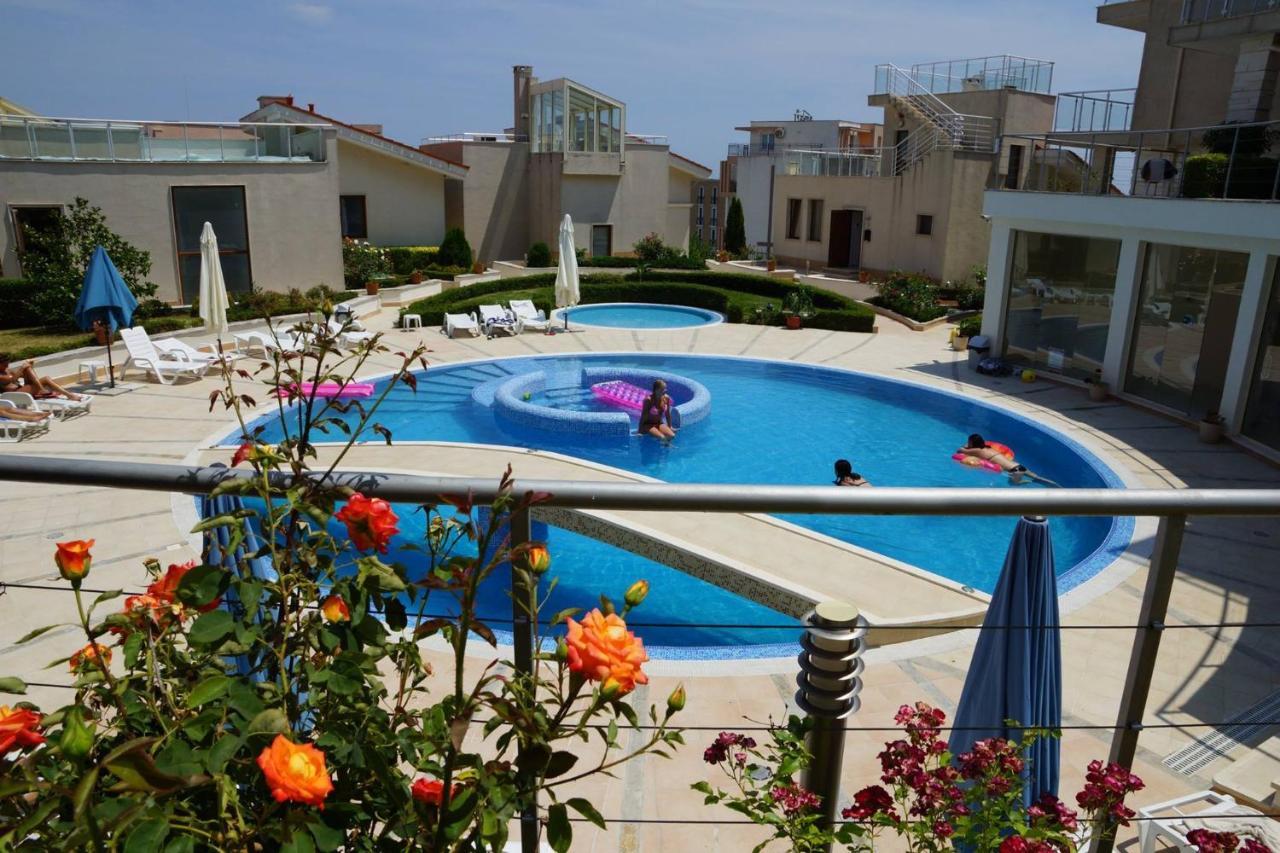 Sun Village Family Houses เบียลา ภายนอก รูปภาพ